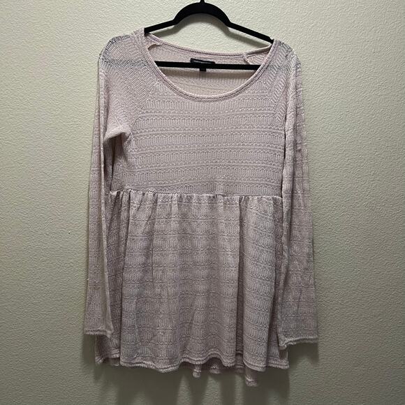 American Eagle Blush Pink Long Sleeve Loose Knit Peplum Blouse Size Medium - Picture 2 of 8